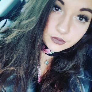 Meet your Posher, Shania